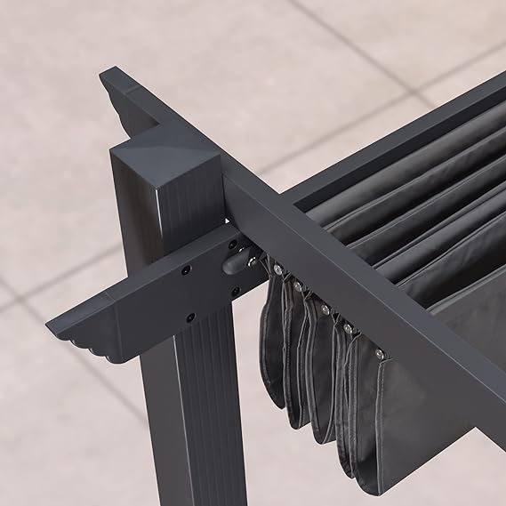 PURPLE LEAF pergola met overkapping voor de tuin