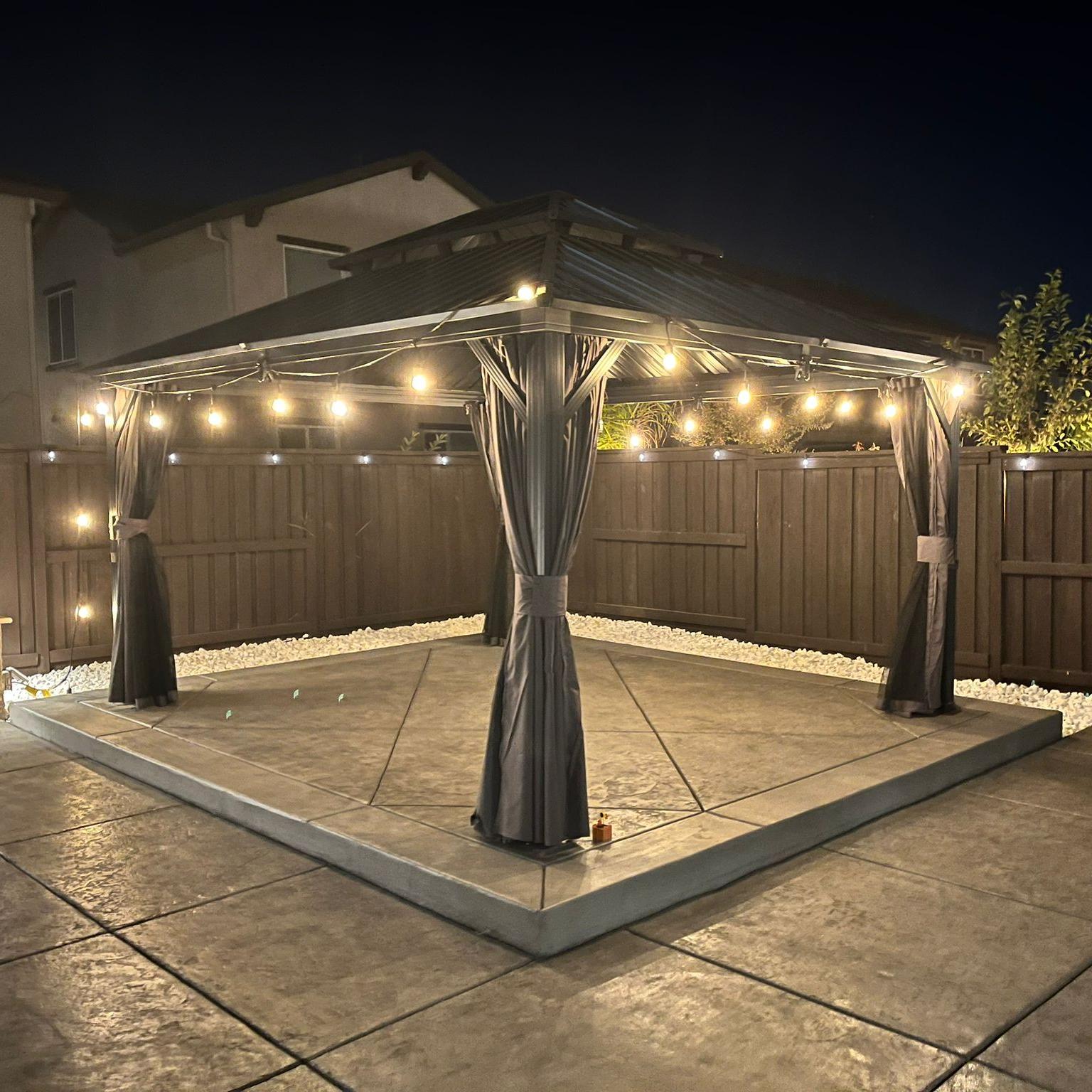 PURPLE LEAF Hardtop Tuinpaviljoen Essential met Neutraal Witte Verlichting, Gegalvaniseerd Stalen Dak, Aluminium Frame, Gordijnen en Klamboe – Grijs