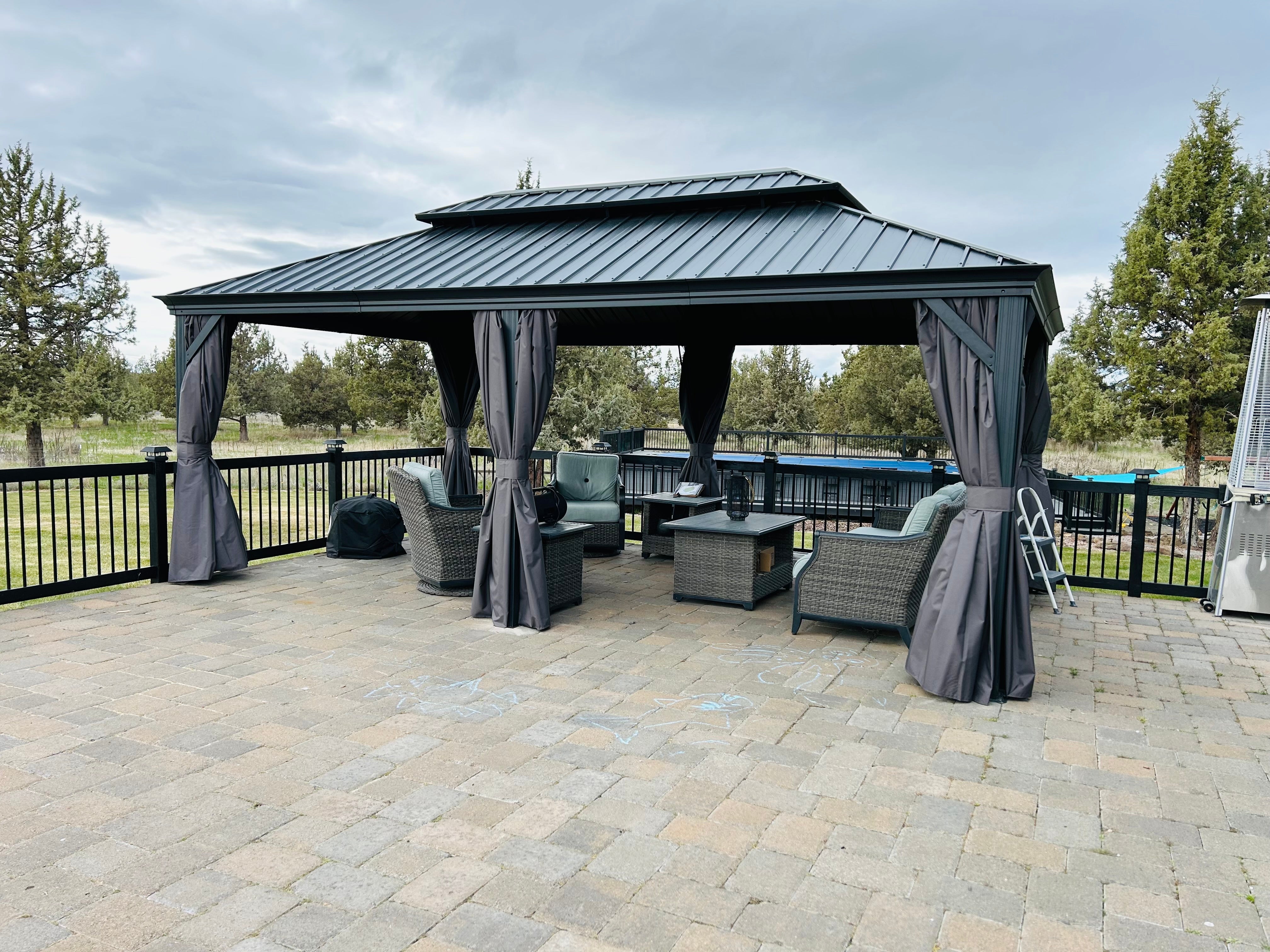 PURPLE LEAF Tuinpaviljoen Voor Achtertuin, Hardtop, Gegalvaniseerde Stalen Luifel, met Sfeerverlichting – Transparante Uitvoering
