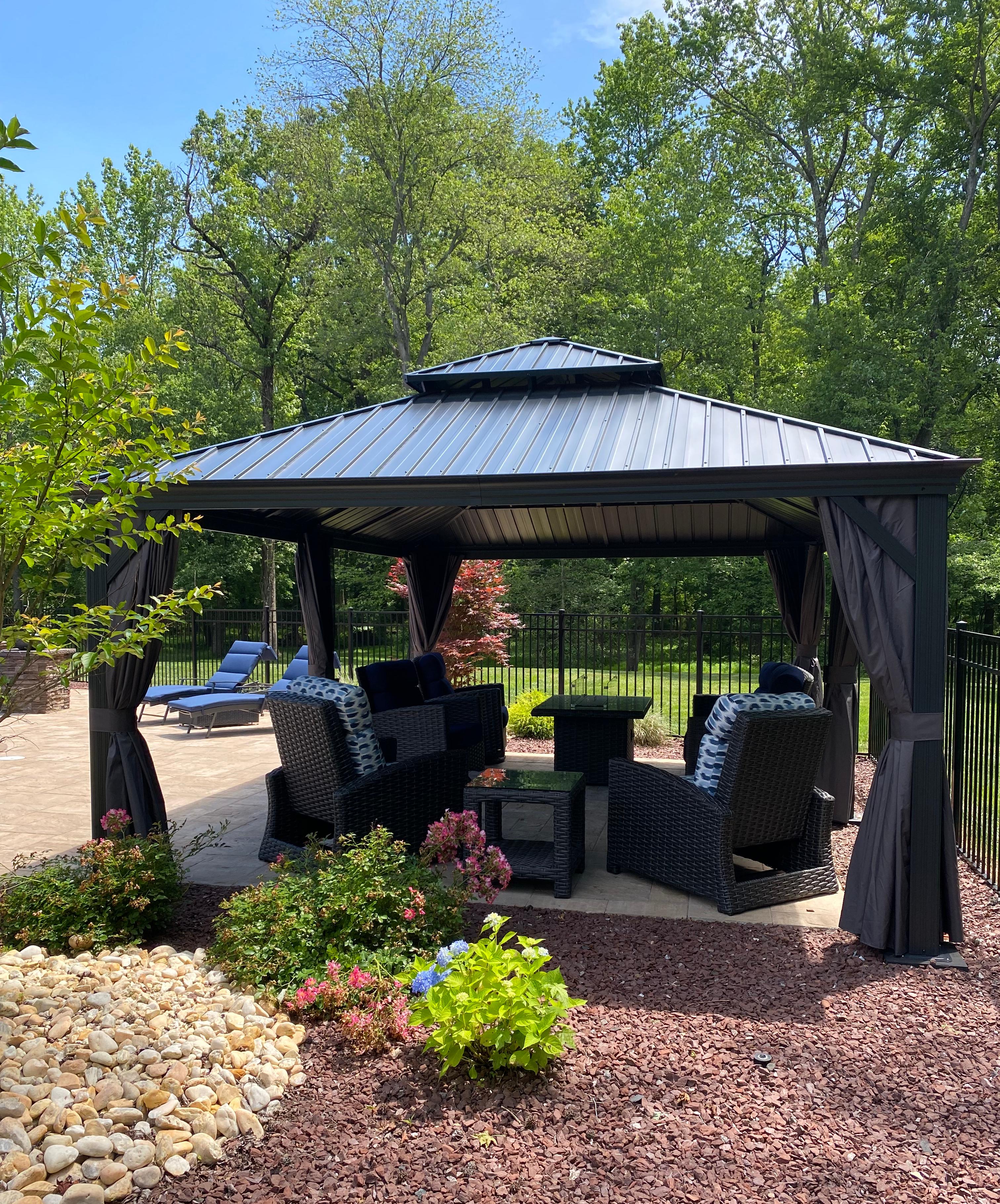 PURPLE LEAF Tuinpaviljoen Voor Achtertuin, Hardtop, Gegalvaniseerde Stalen Luifel, met Sfeerverlichting – Transparante Uitvoering