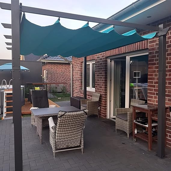 PURPLE LEAF pergola met overkapping voor de tuin