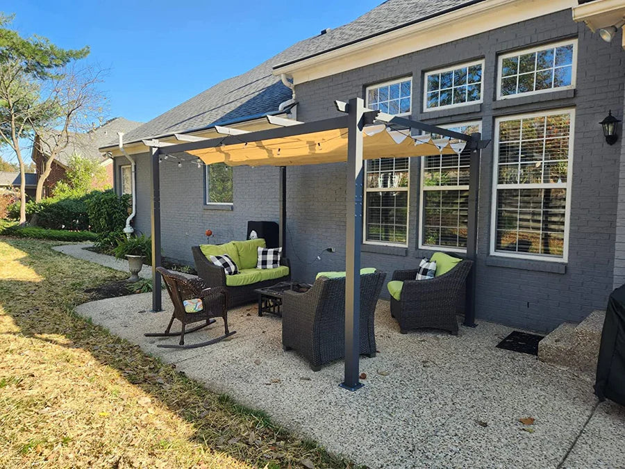 PURPLE LEAF pergola met overkapping voor de tuin